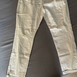 Women's Distressed Cream Jeans
